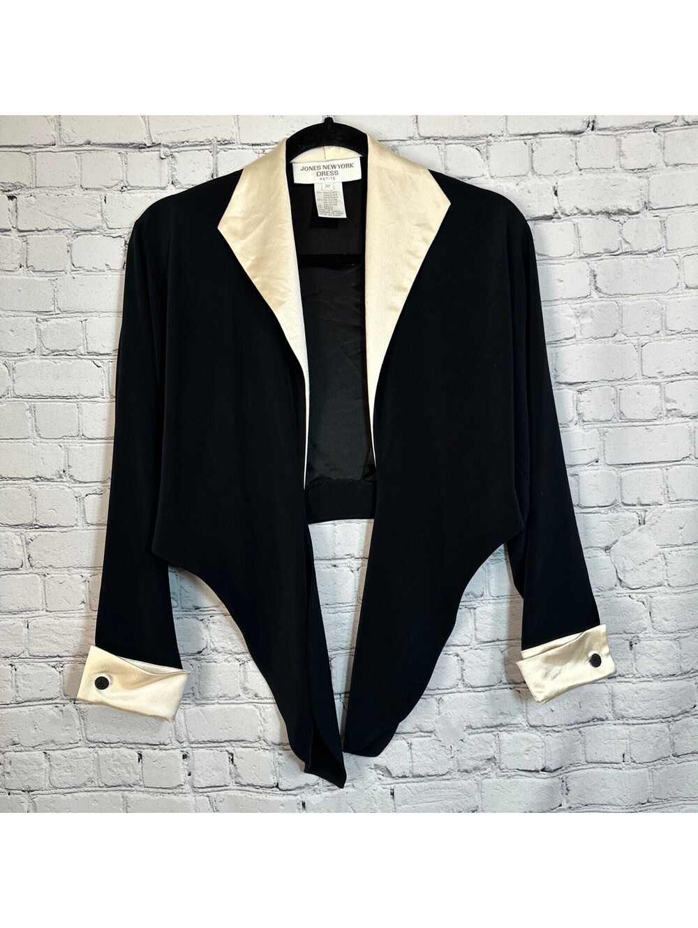 Vintage Jones New York Blazer Evening Jacket w/ Cream Chapel & Cuffed Sleeves 2P